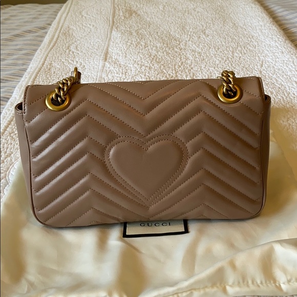 Gucci Small Marmont 2.0 Matelesse - Picture 7 of 16